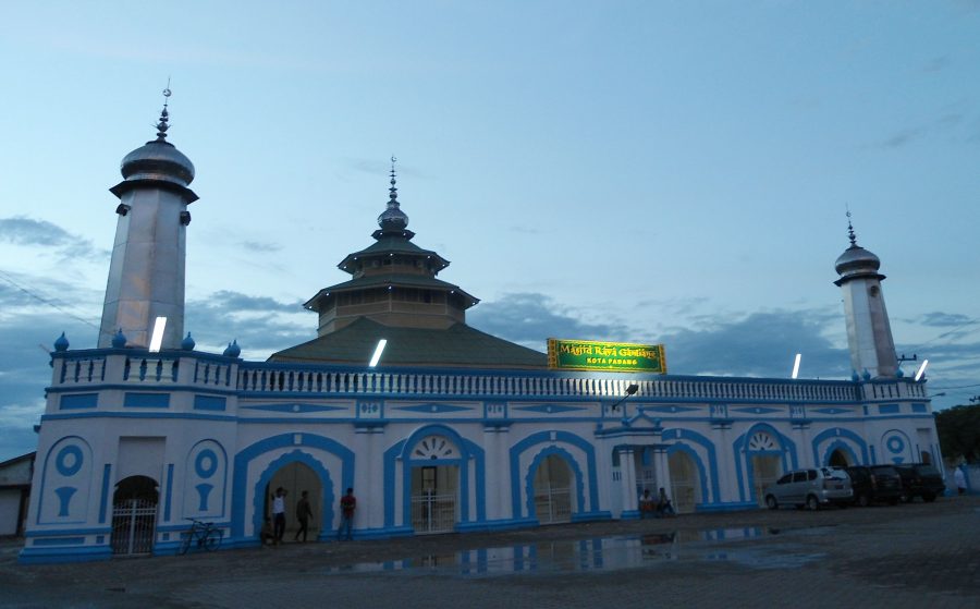 Masjid Raya Ganting Padang masjid peninggalan kerajaan islam